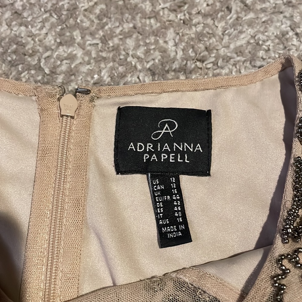 Adrianna Papell beaded gown - Picture 6 of 8